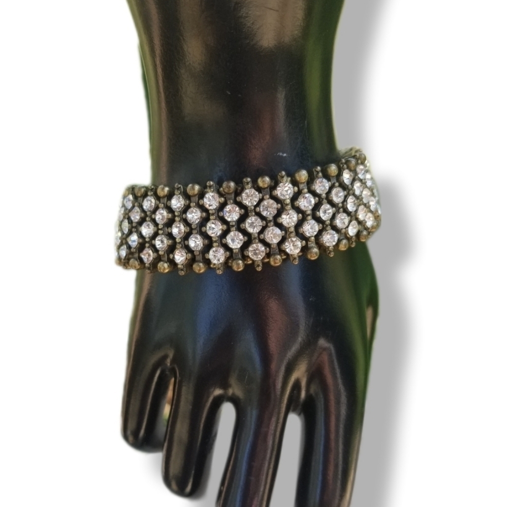 VINTAGE ANTIQUED BRASS & WHITE RHINESTONE MESH DESIGN STRETCH BRACELET